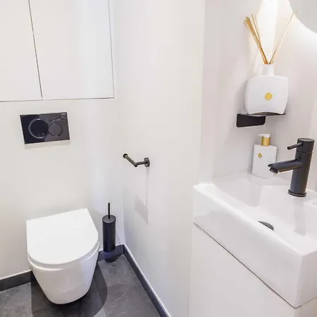 Chic - 2br-4p - Trocadero 파리