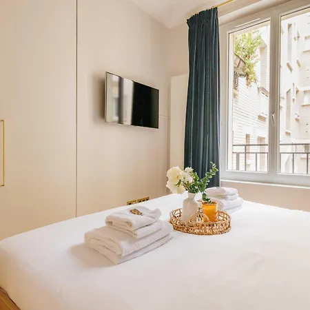 Chic - 2br-4p - Trocadero *