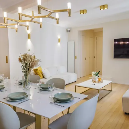Chic - 2br-4p - Trocadero